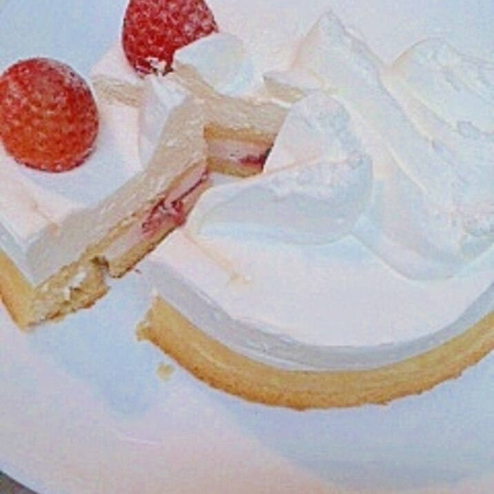 ヨーグルトクリームで いちごケーキ